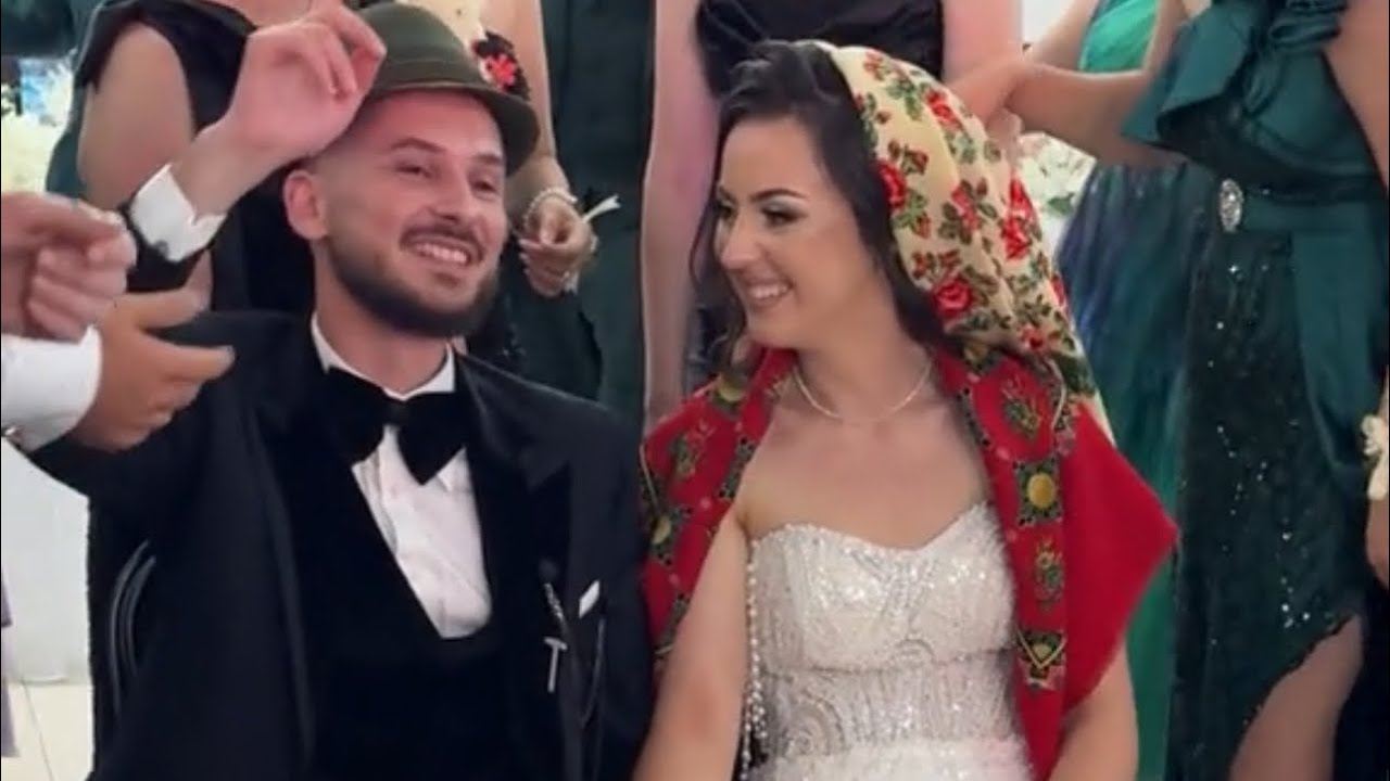 Mireasă + năframă = învârtita perfectă! [Full Video] HD