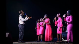 Video voorbeeld van "OKWAGALA KWO(cover) by Apostle Grace Lubega during Phaneroo service"