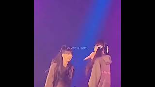 Jenlisa rapping Jennie's boombayah rap together #blink #blackpink #lisa #jennie #kpop #shorts #fyp