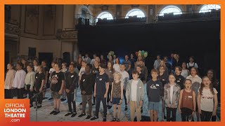 Matilda The Musical | Cast perform When I Grow Up Resimi