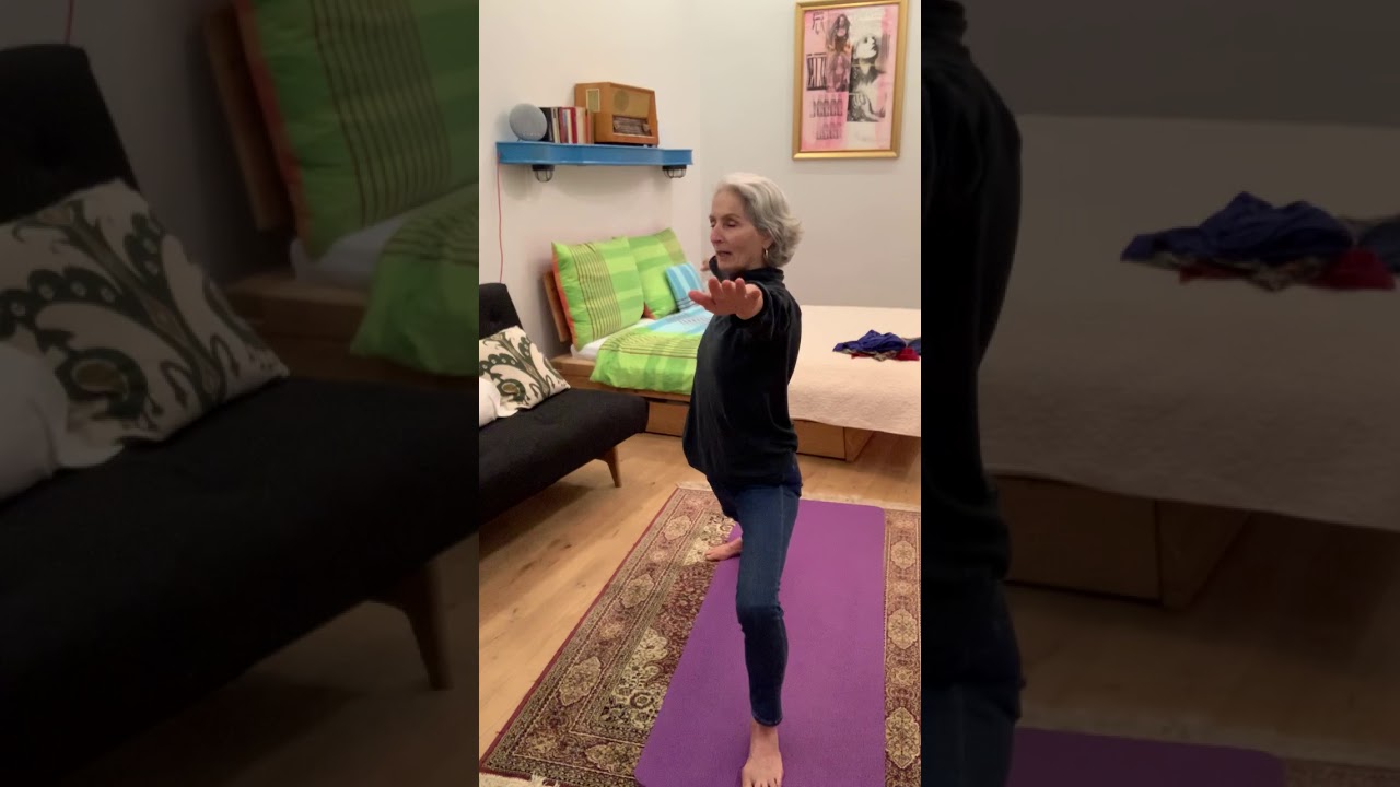 Lower back pain - YouTube