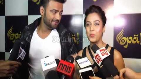 Divyanka Tripathi - Vivek Dahiya Wedding Reception | Srishty Rode Praises Boyfriend Manish Naggdev