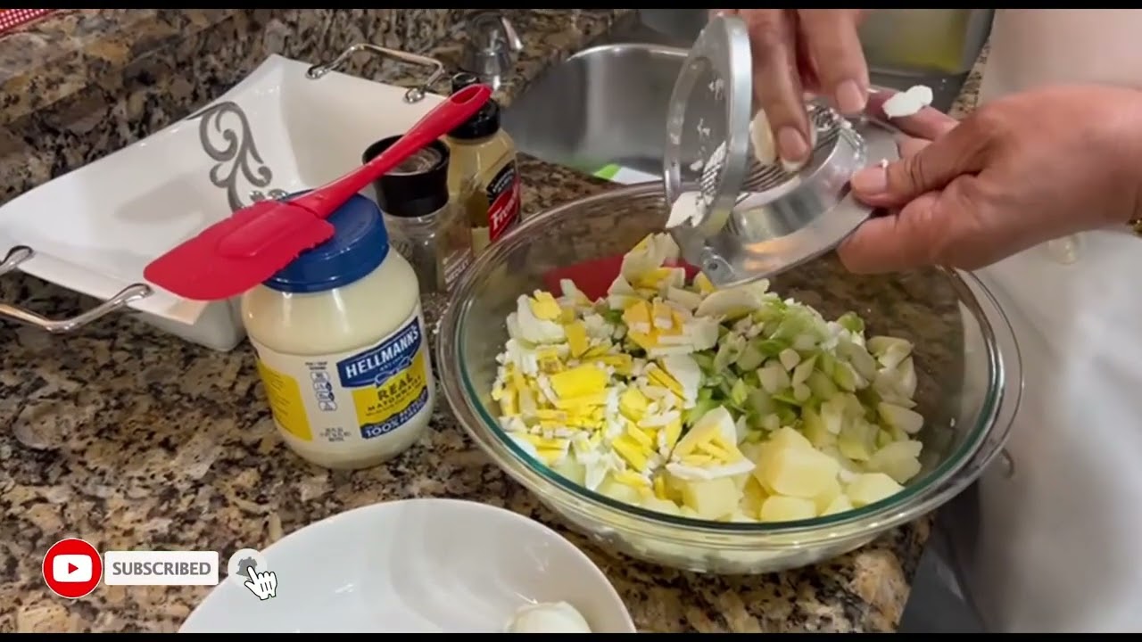 ENSALADA DE PAPAS Y HUEVOS . Deliciosa y muy fácil de preparar