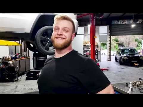How To: Jeep Grand Cherokee Diesel Engine Replacement – Part 1