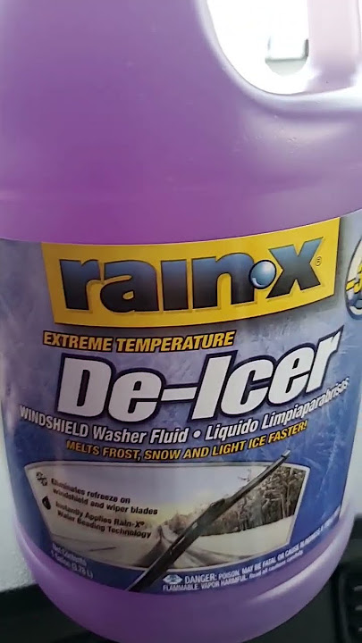 Rain X De-Icer vs Blue Extreme Washer Fluid Video Review 