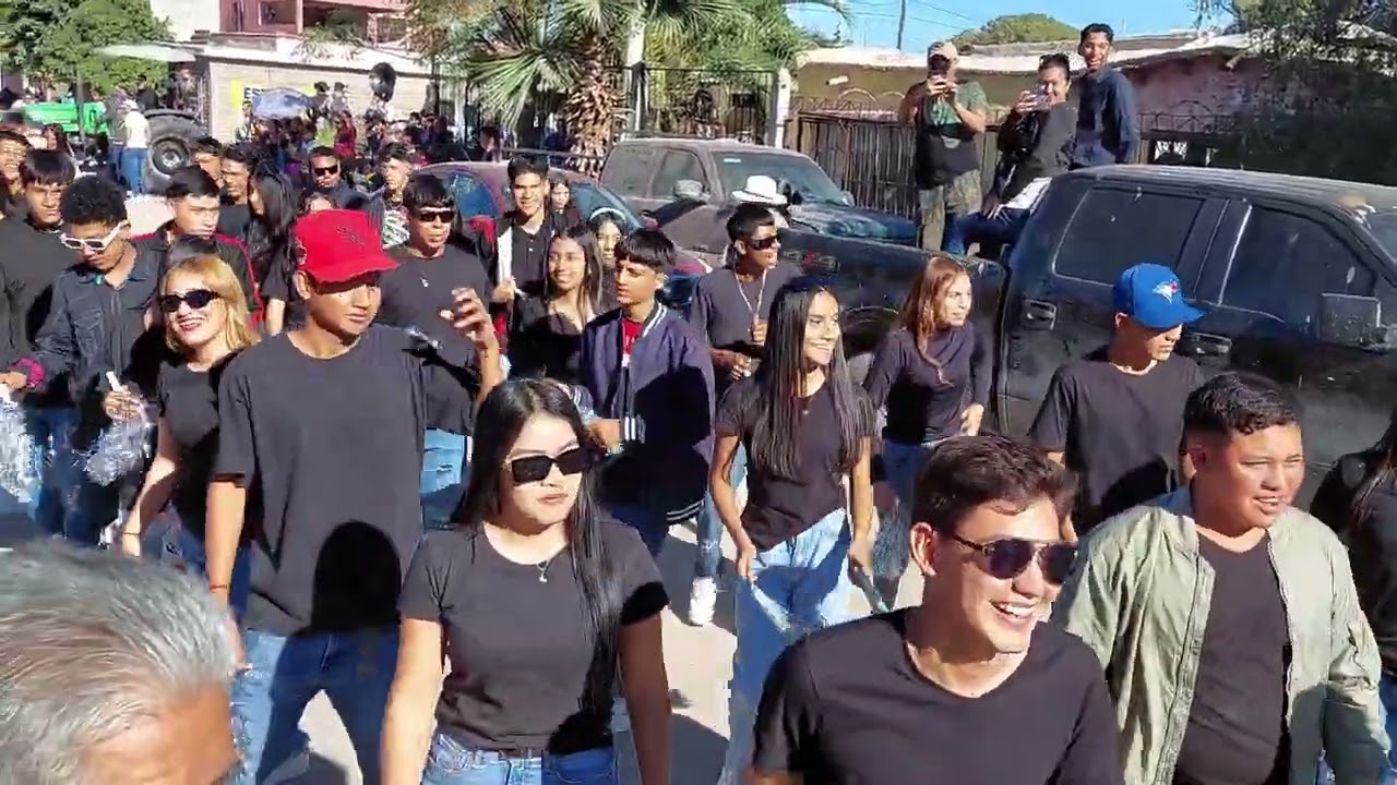 el compas 20 de noviembre 2023