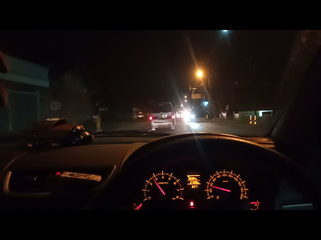 vidio halu/history nyetir mobil di malam hari class=