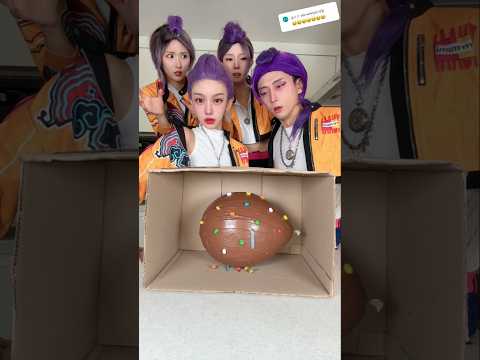 BALLOON GAME 🎈 #KPOP #HUNTRIX #KPOPDEMONHUNTERS