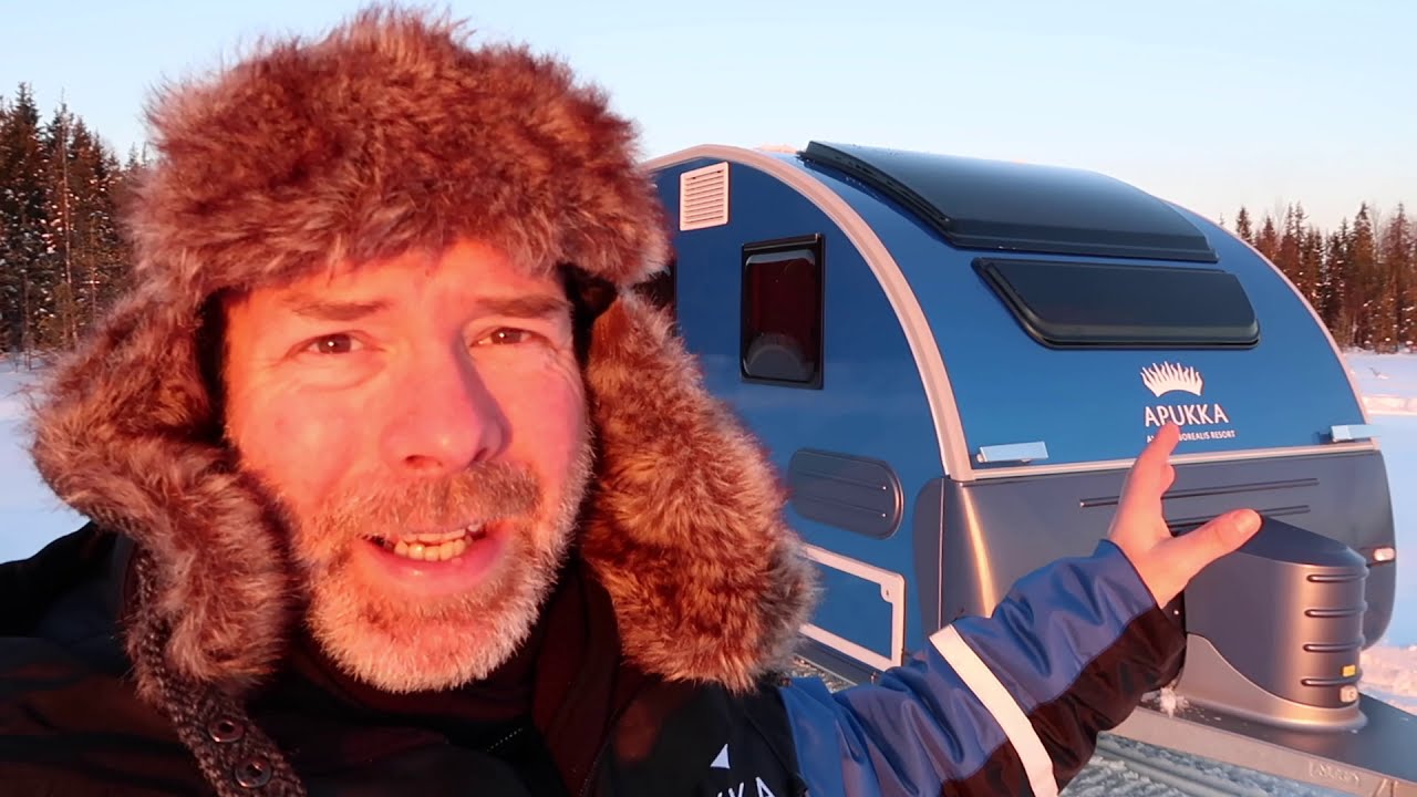 КРУТОЙ ДОМ НА ЛЫЖАХ, буксируемый снегоходом. В погоне за северным сиянием в Лапландии.