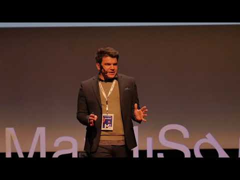 Η σημασία της διεπιστημονικότητας | Theodoros Nikolopoulos | TEDxMaviliSquare