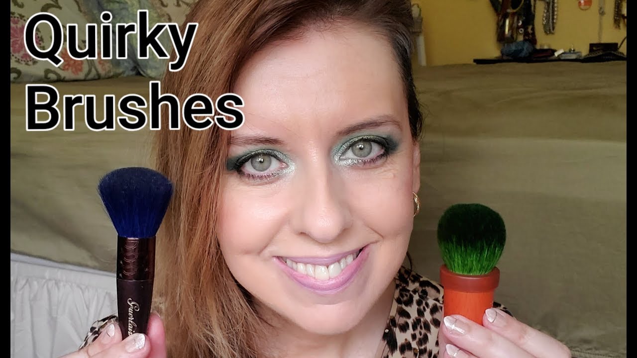 video KOYUDO Sabo Cactus Shaped Multi Tasker Brush