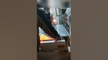 Do you know how to laminating film on MDF?This vedio will show you#machine #laminate#industry #like