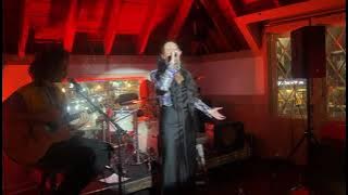 MUSZETTE - Unbreakable (Live Acoustic)