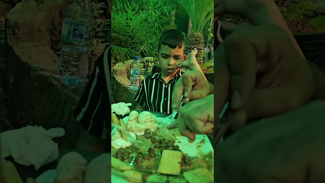 آكلنا أطيب كريب😋🧇#هبوش #فاميلي #بلال #آدم #haboshfamily