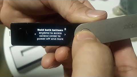 unboxing Ledger Nano X