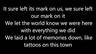 Jason Aldean - Tattoos on this town (Lyrics)