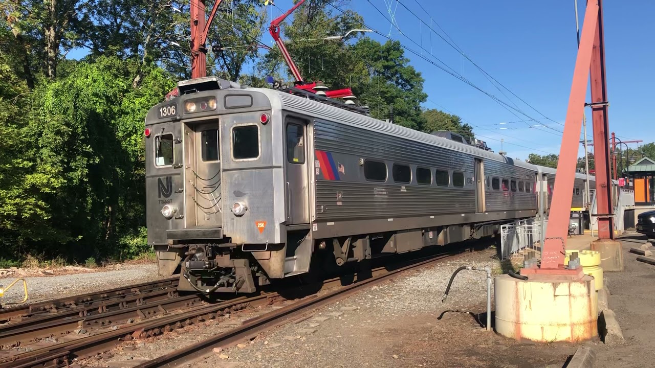 NJ Transit GE Arrow III MU Car 