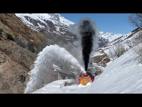 DFB Dampfschneeschleuder R12 im Frühlingsschnee 2021, Steam snow blower in the swiss mountains!