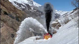 : DFB Dampfschneeschleuder R12 im Fr"uhlingsschnee 2021, Steam snow plough in the swiss mountains!
