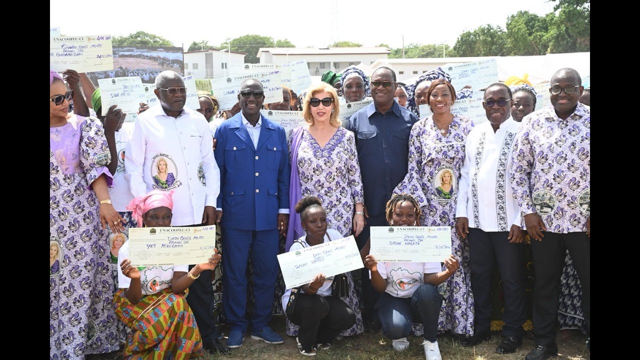 District Autonome des Savanes : La Première Dame inaugure célèbre les mères de Sinématiali