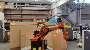 Kuka KR15-2 six axis industrial robot PTP moving at Eurobots