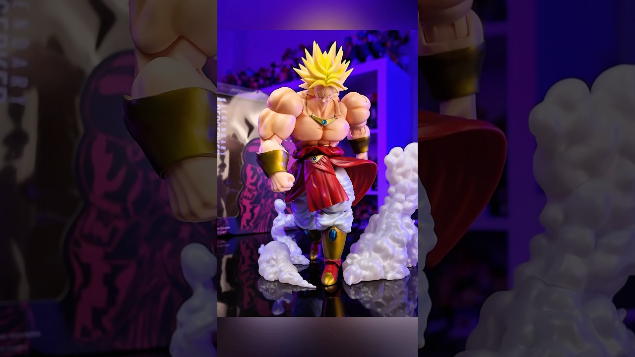 Let’s unbox the Demoniacal Fit  Dragon Ball Z Broly action figure