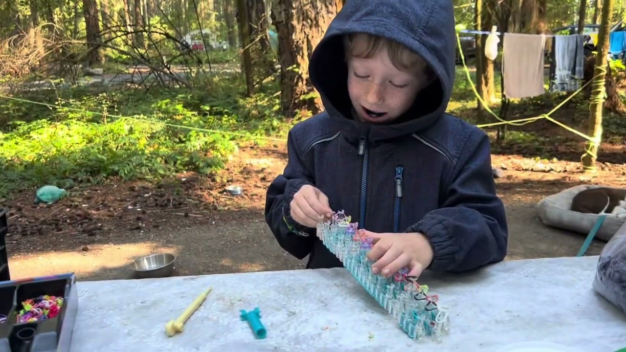 Rainbow Loom – Child's Play