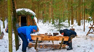 In 15 seconds, the TREE WILL FALL under the weight of snow |  log BUSHCRAFT furniture| FISH on coals