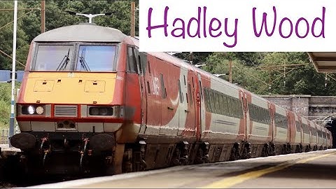 Trains at: Hadley Wood, ECML, 31/8/2021 | Boom Trainspots