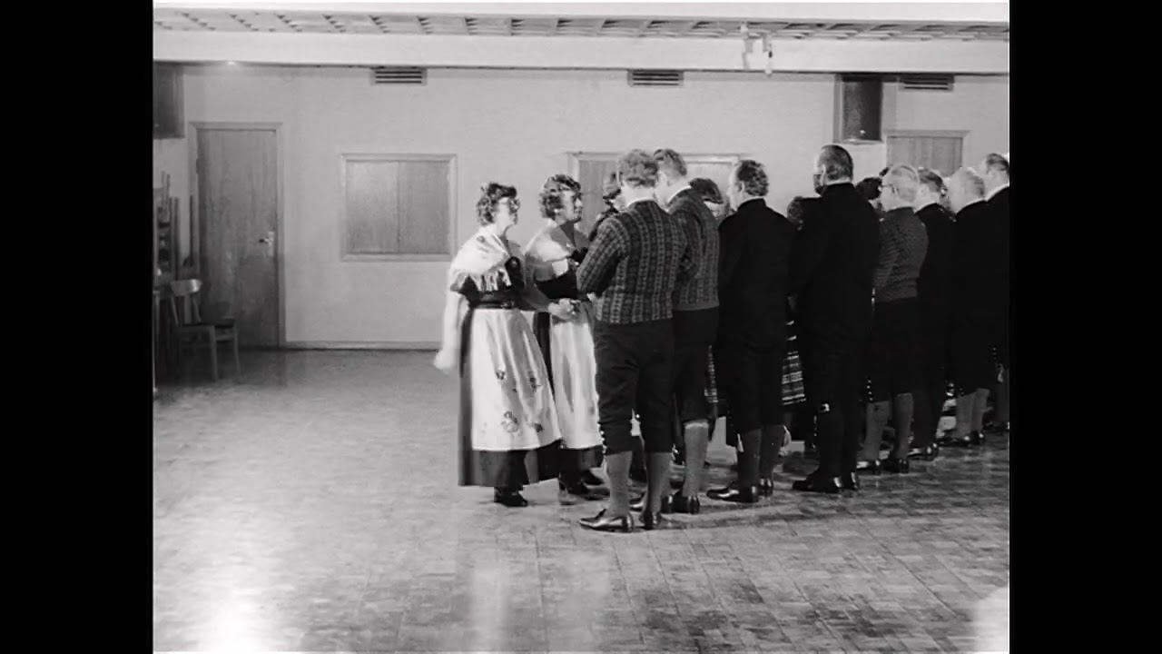 Klaksvíkar dansifelag: Ríða ediling