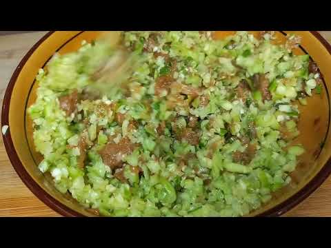 用丝瓜包饺子原来这么好吃，鲜嫩多汁，比炒着香，一口一个真解馋