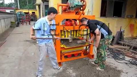 QT4-40 Manual concrete hollow block making machine