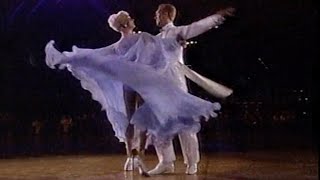 Timothy Mason | Michele Mason | Viennese Waltz | 1996 Championship Ballroom Dancing (PBS)
