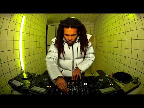 Rhythm Section - Bradley Zero | HÖR - Jan 28 / 2023