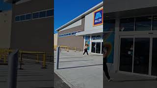 Aldi grocery store near rainbow and warm springs is open