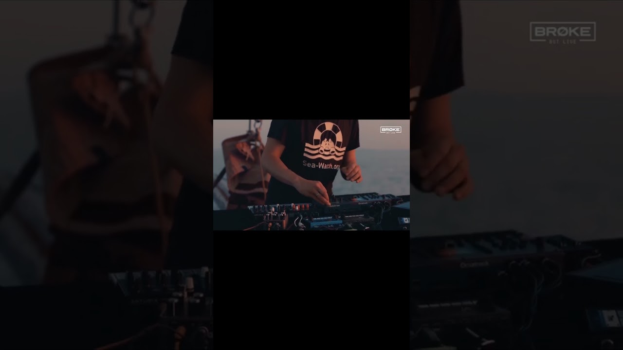 Experience the Sea with live electronic music