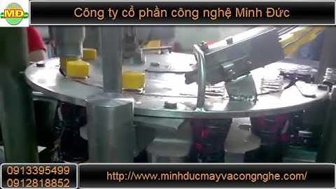 Máy đóng nắp chai PET tự động chính xác