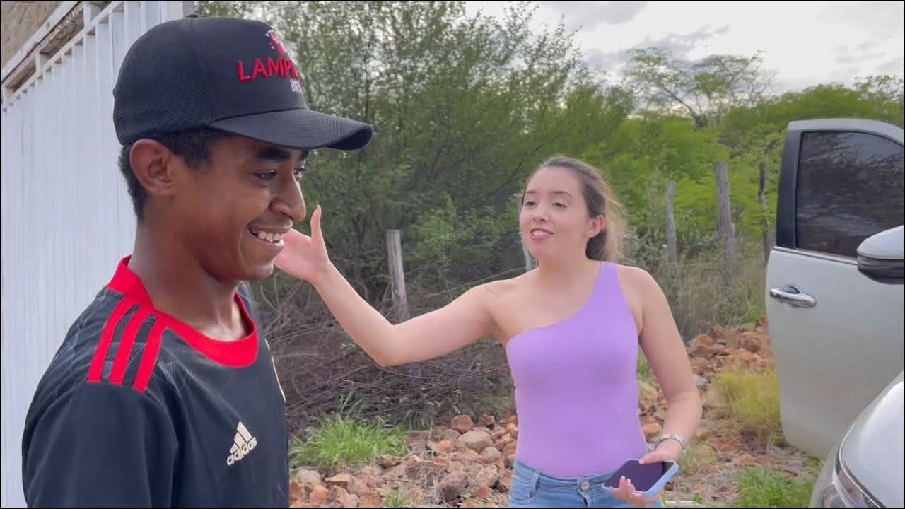 ANDRÉ FALA QUE A LOIRA DÁ UM CHEIRO DE QUEIJO