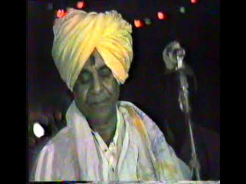 Balaram Maharaj Kambekar Kirtan hands raised 1