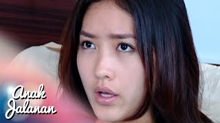 Reva kasih tau ciri ciri Adriana ke temennya semua Anak Jalanan 15 Nov 2015