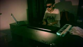 Drew (Goldfrapp Male Acoustic Cover)