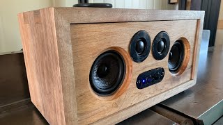 Wooden Bluetooth Speaker / Mitred Dovetail Joints / Walnut & Cherry Wood / Woodworking