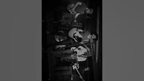 She knows what I likeTyler Gillis full band original
