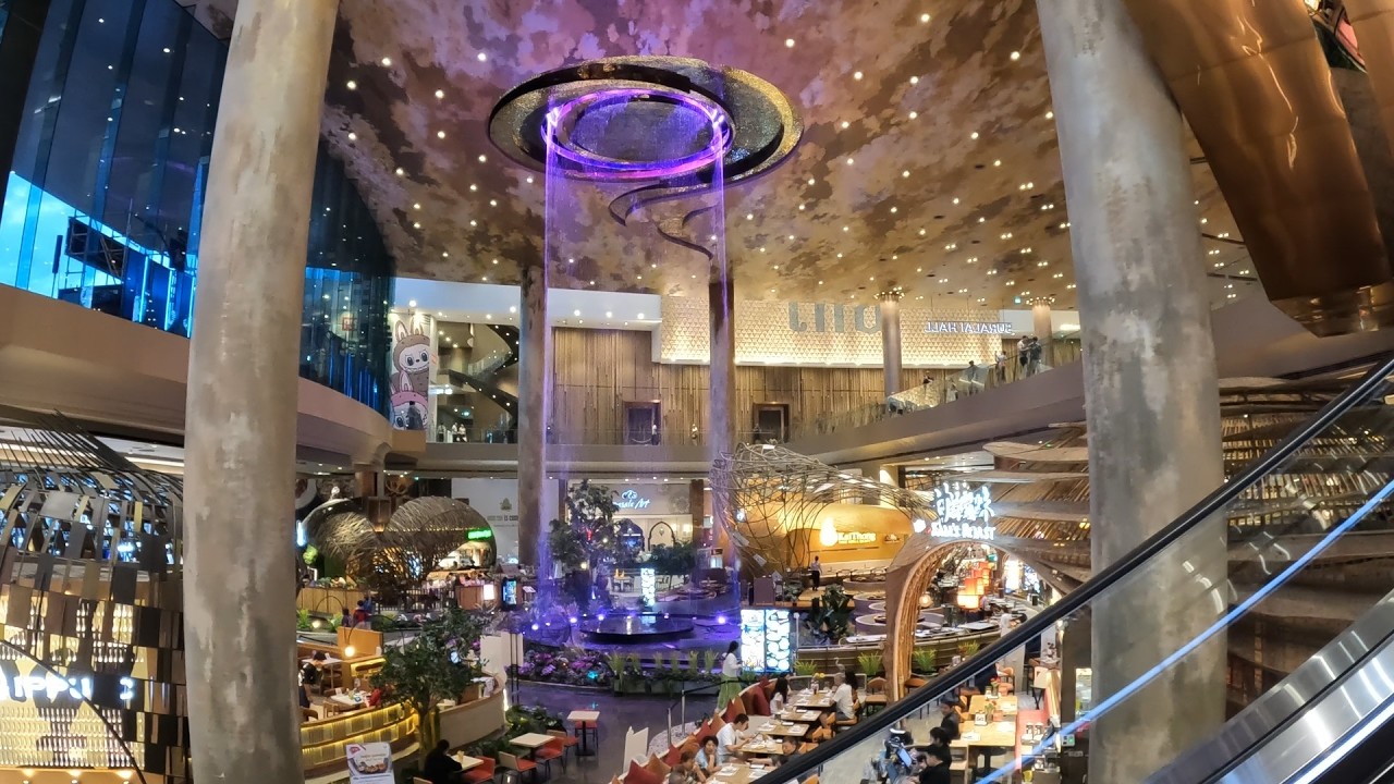 Valma Journeys | ICONSIAM Bangkok – Asia’s Most Luxurious Mall (4K Walking Tour)