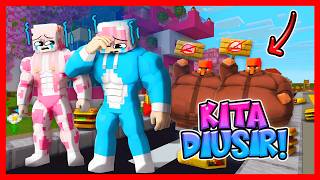 MUSCULAR ATUN & MOMON KICKED OUT BY A FAT VILLAGER !! Feat @sapipurba Minecraft