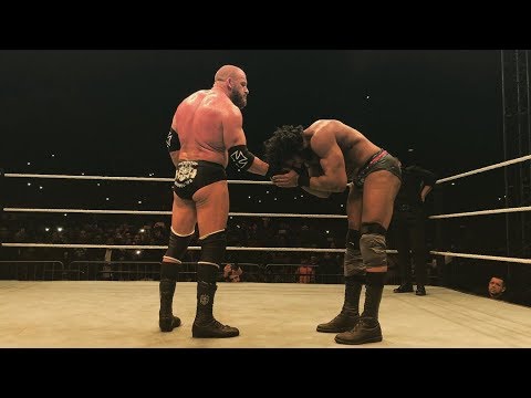 Triple H vs. Jinder Mahal - WWE Live India (December 9, 2017) *Awesome Post-Match Segment*