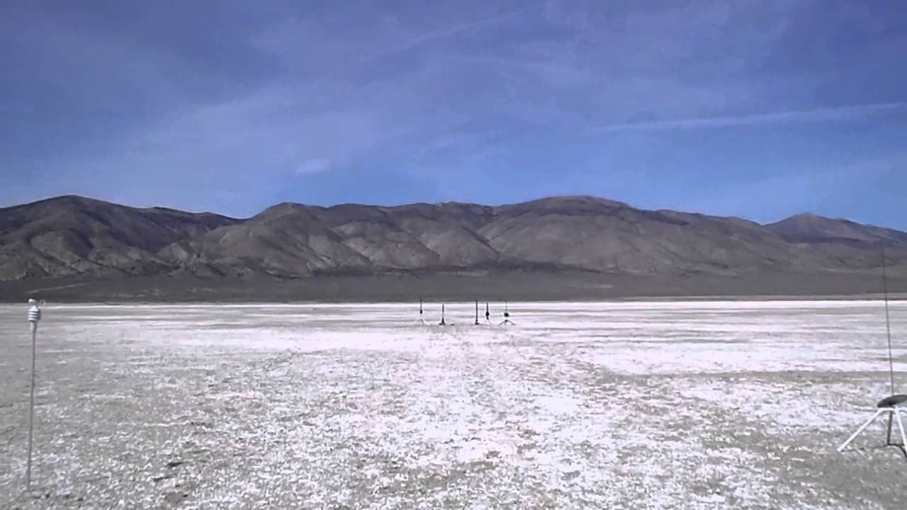 ROCKONN 3/20/2015 High Powered model rocket launch dual deployment ...