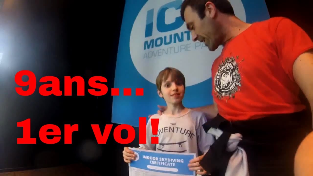 1er vol: Constant dans le tunnel (soufflerie) indoor skydiving ice mountain in the spotlight