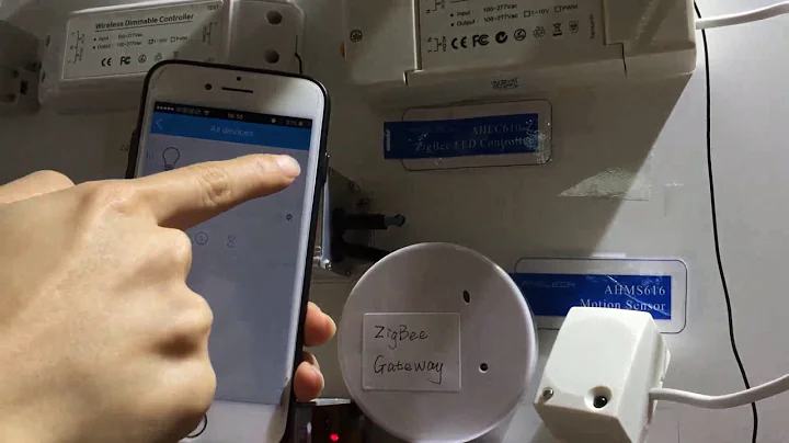 ZigBee 0-10v dimmer controller with 3-step motion sensor