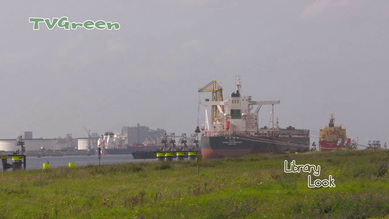 Green Port Rotterdam Caland canal Landtong Rozenburg